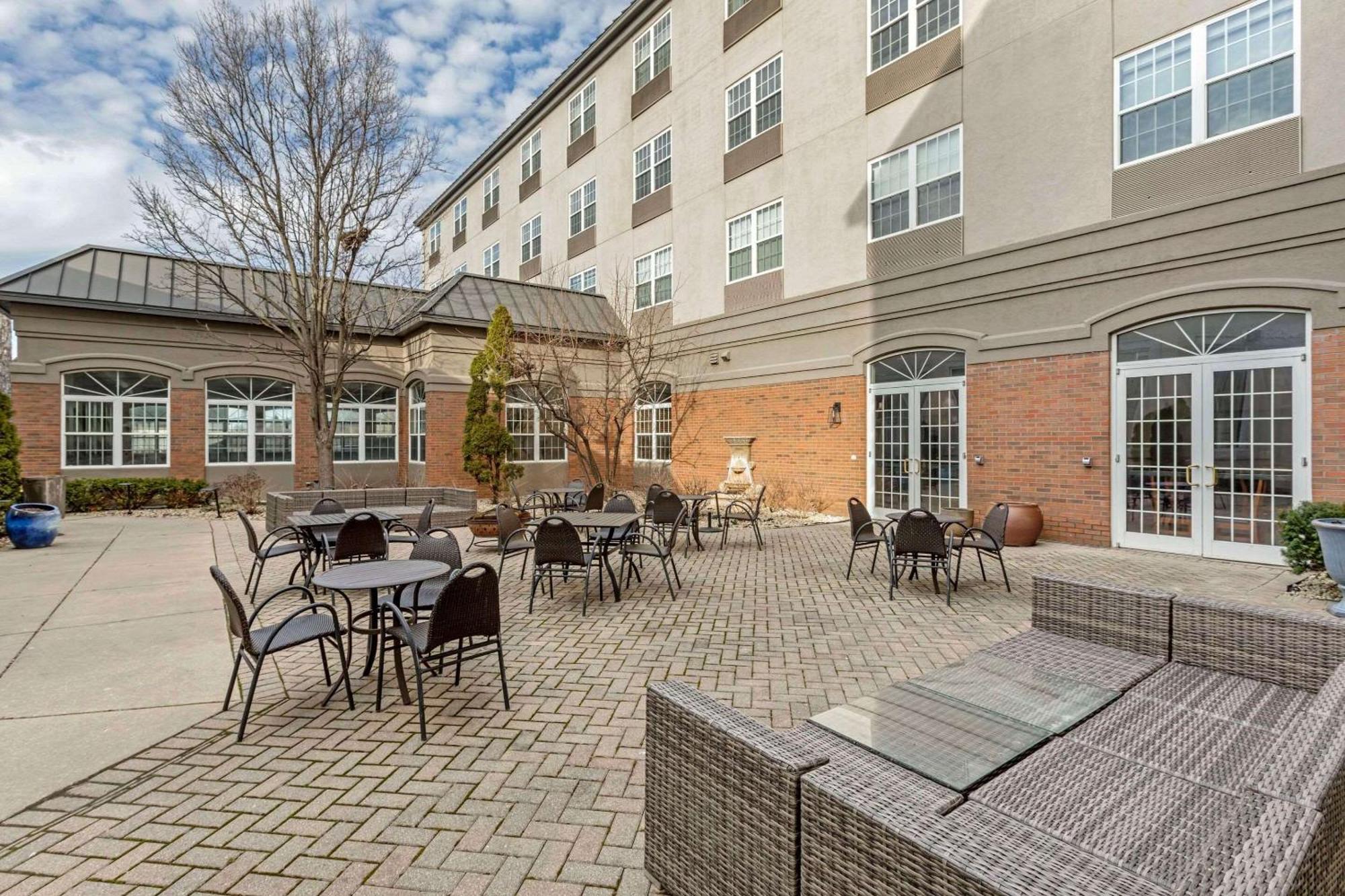 Country Inn & Suites By Radisson, Elk Grove Village-Itasca Ngoại thất bức ảnh