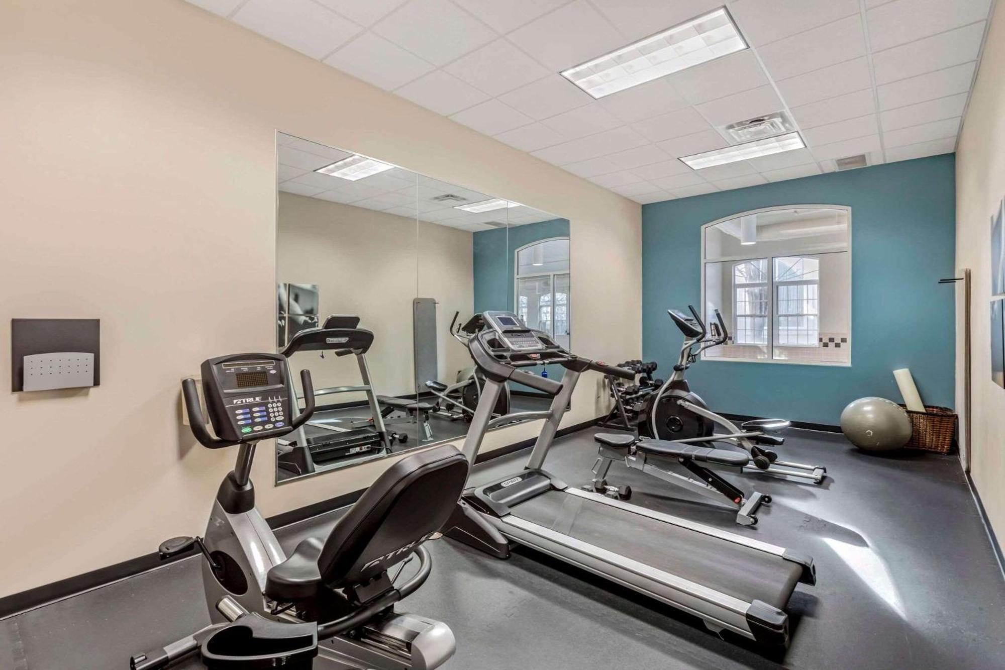 Country Inn & Suites By Radisson, Elk Grove Village-Itasca Ngoại thất bức ảnh