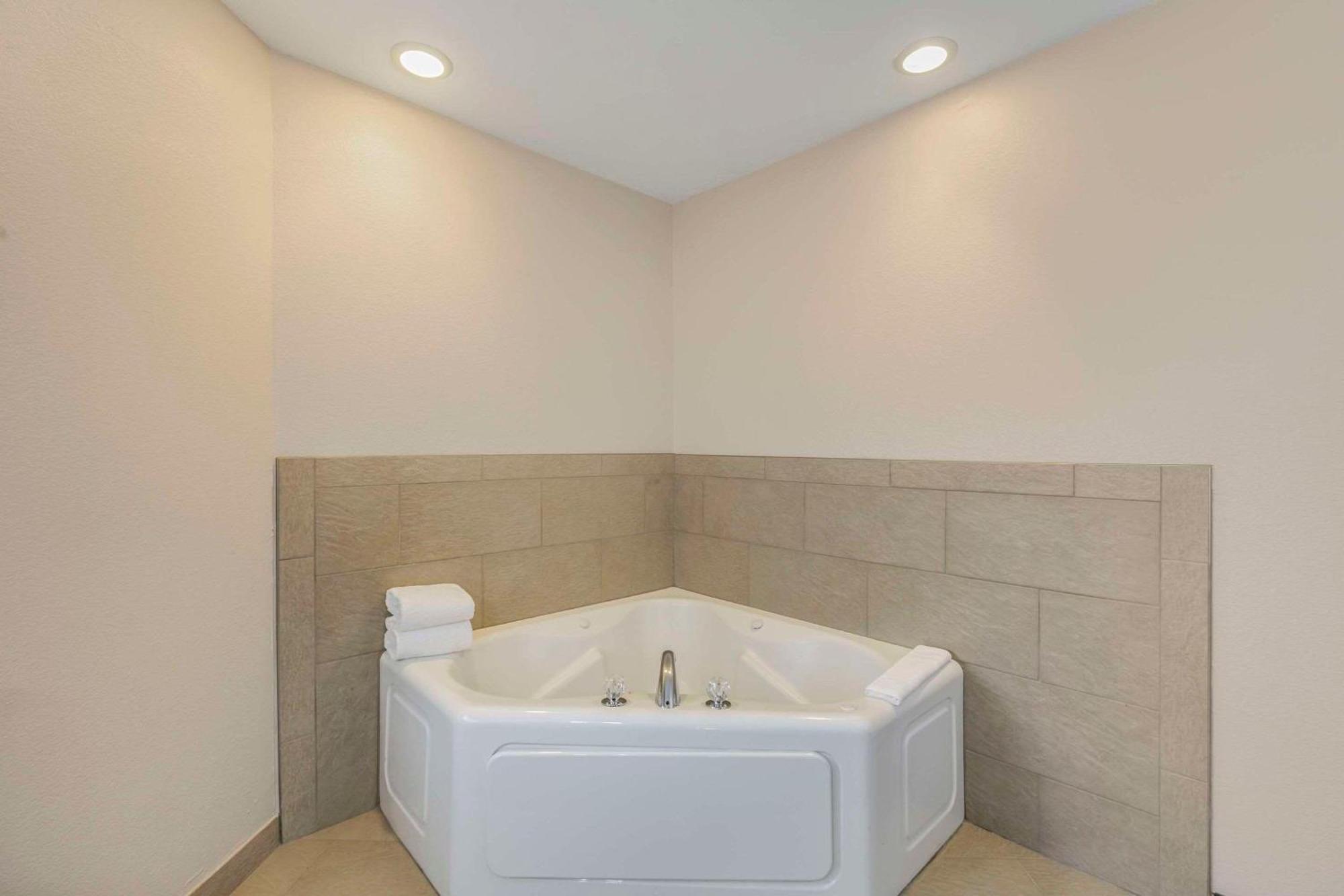 Country Inn & Suites By Radisson, Elk Grove Village-Itasca Ngoại thất bức ảnh
